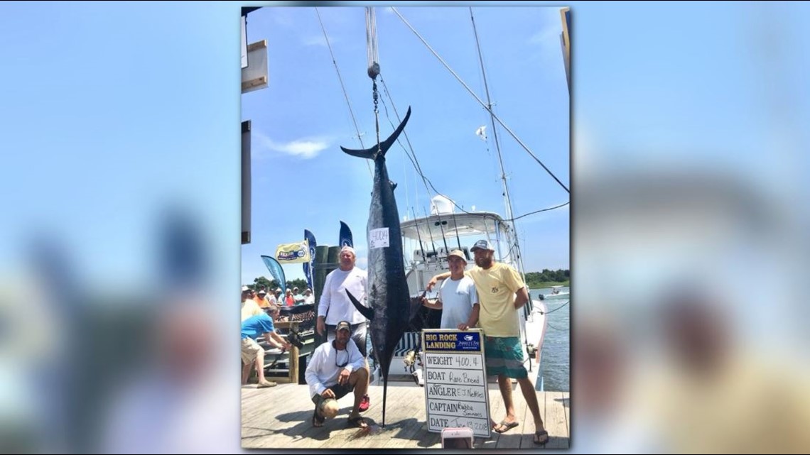 16-year-old reels in 400-pound blue marlin off NC coast