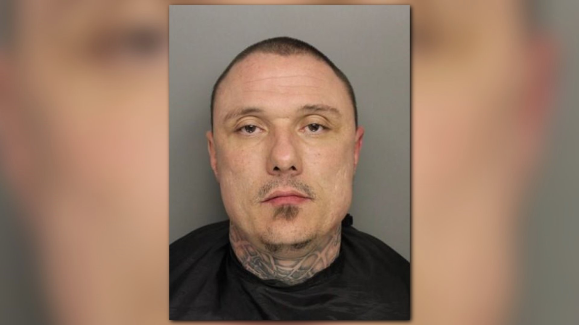 'Armed and Dangerous' Suspect May Be in South Carolina, Marshals Say ...