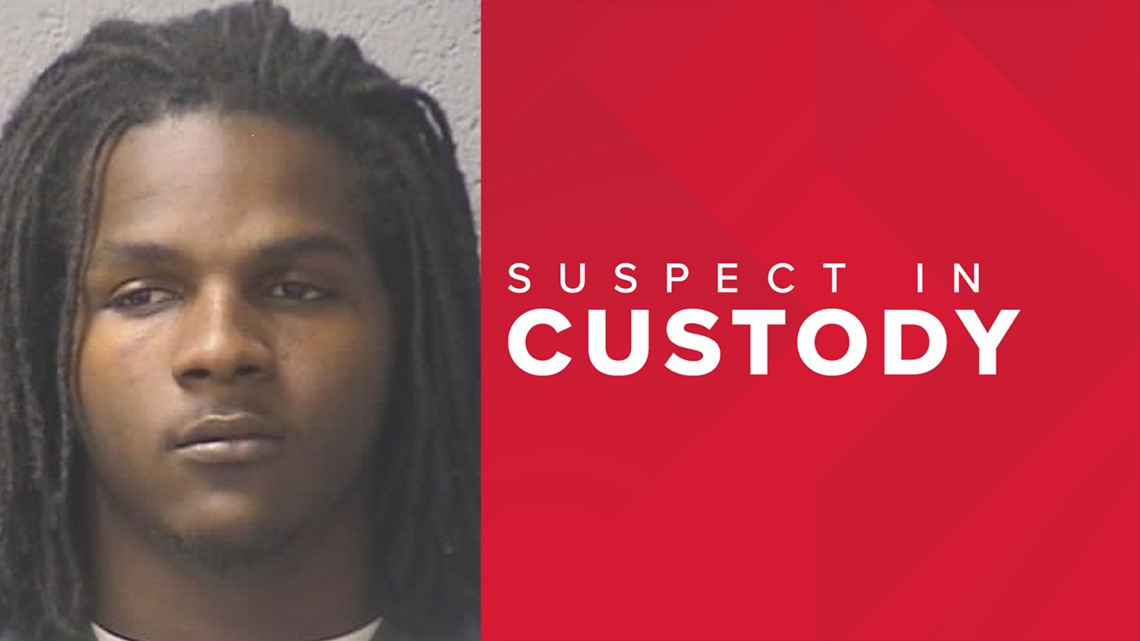 Man charged with exposing himself to woman, child | wltx.com