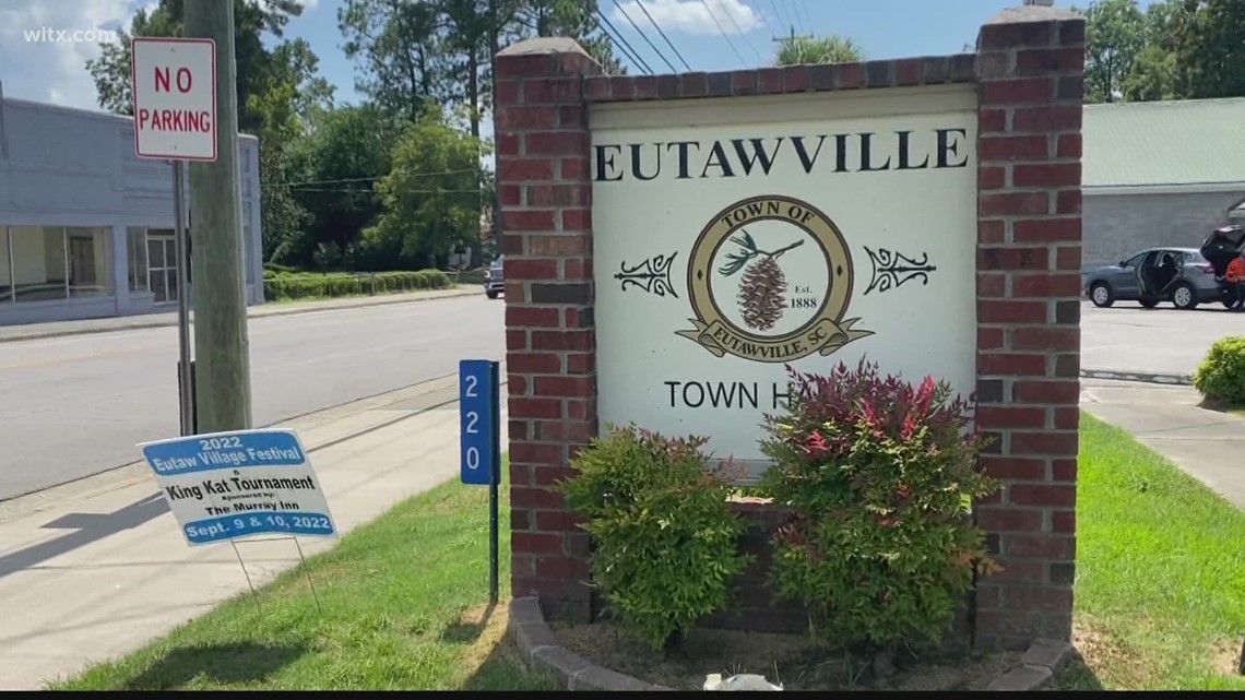 Shooting involving officers under investigation by SLED in Eutawville