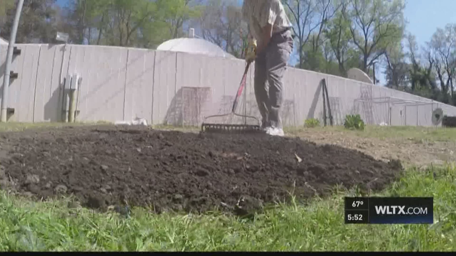 Jim Gandy has the advice on how to best put compost in your garden.