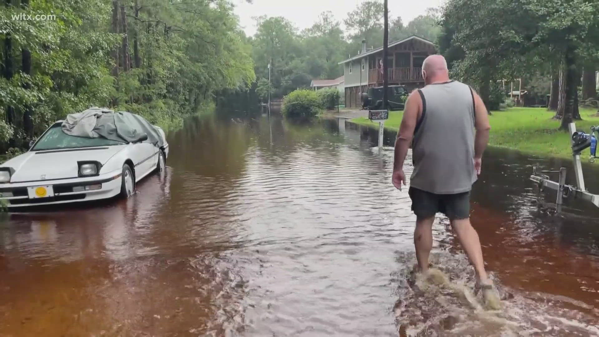 Experts are warning those about health issues that come along with storm cleanup.  Carbon monoxide poisoning from generators has claimed two lives.