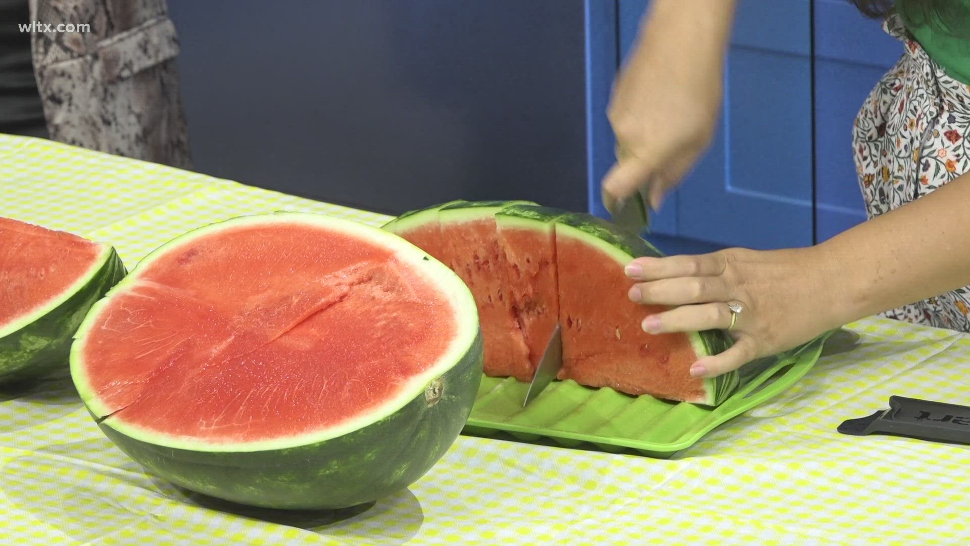 Learn How To Slice A Watermelon Wltx