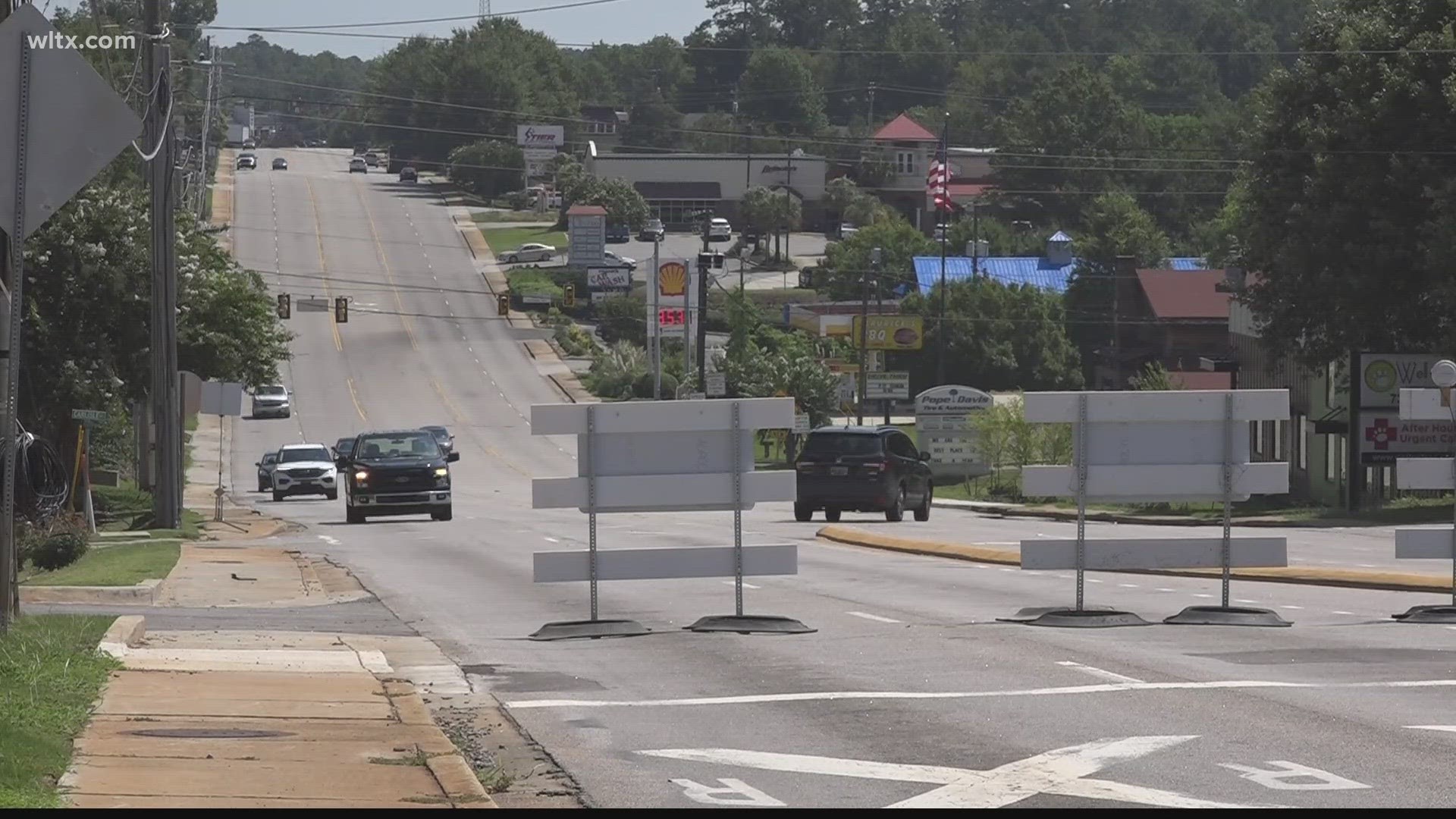 Columbia water is working on road repairs this week at the intersection of Lake Murray Blvd and St. Andrews Road.