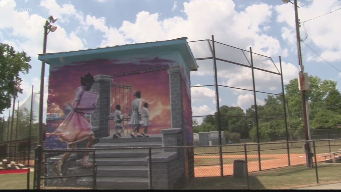 New Columbia mural depicts Black history in Rosewood | wltx.com