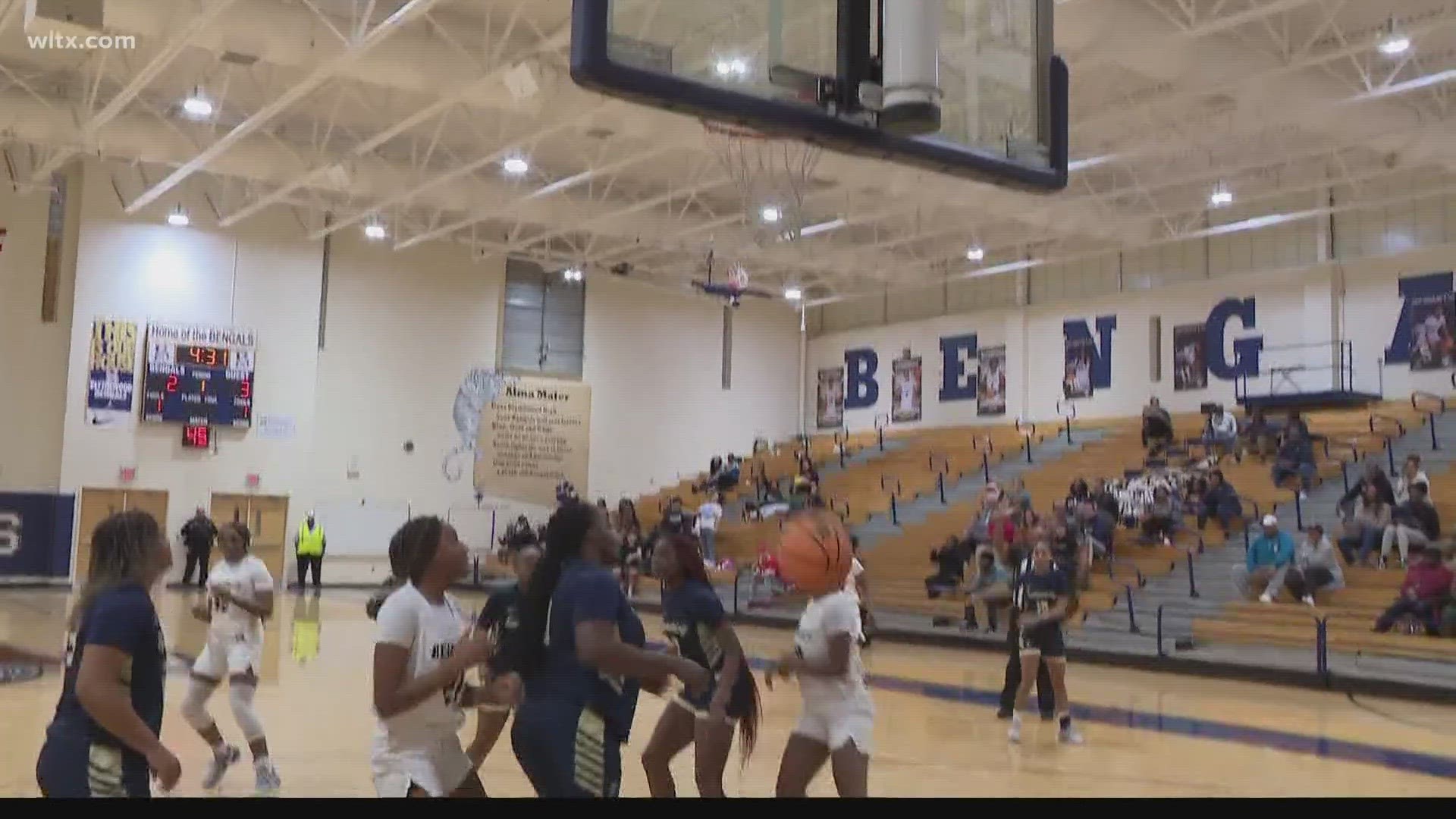 Highlights from the first Tuesday of the playoffs as the Blythewood girls and Spartanburg go down to the wire. Plus Ben Lippen plays its regular season finale.