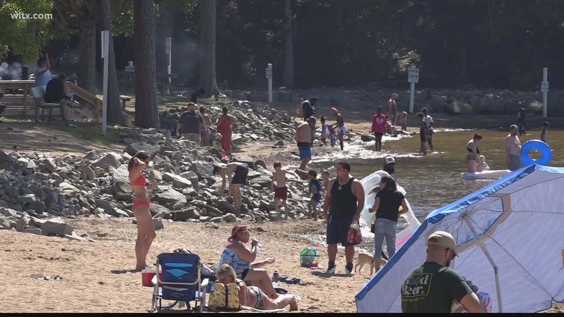 Lake Murray beachfront crowded for Labor Day Weekend before seasonal