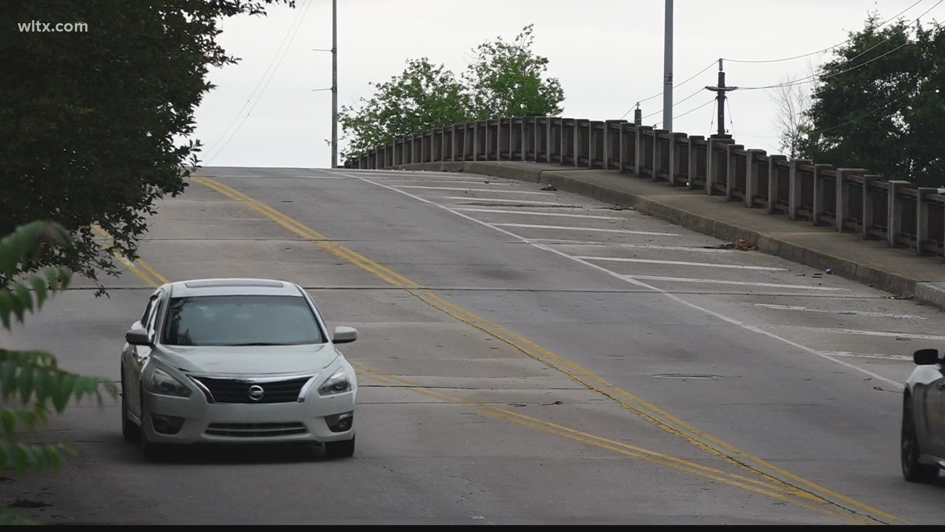 Sumter residents were able to express their concerns and get answers about the replacement of the Manning Avenue bridge at a meeting on Thursday.