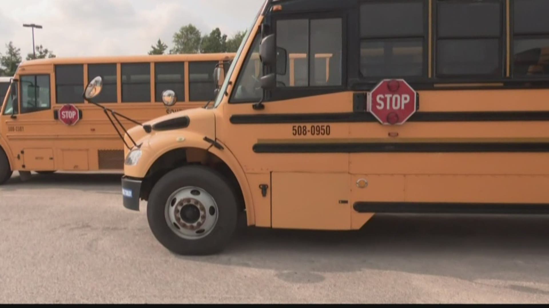 Richland One school bus drivers discuss concerns with district