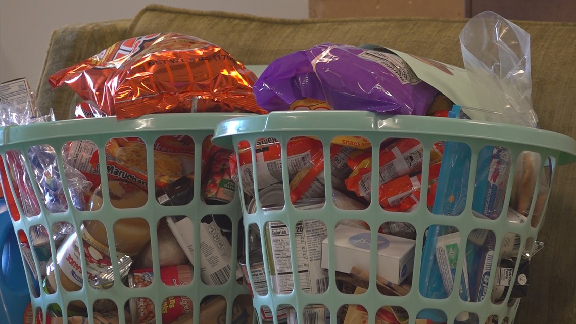 Scooter Scott Project giving Christmas baskets to Lexington families in ...