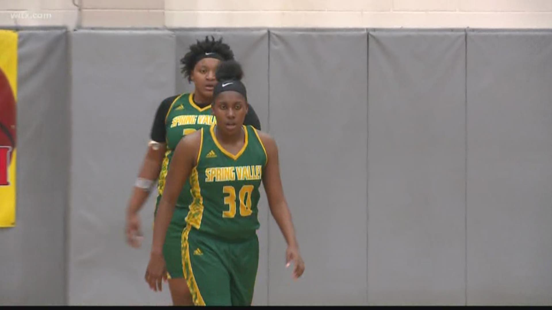 Spring Valley guard Ashley Williamson has signed with William & Mary.