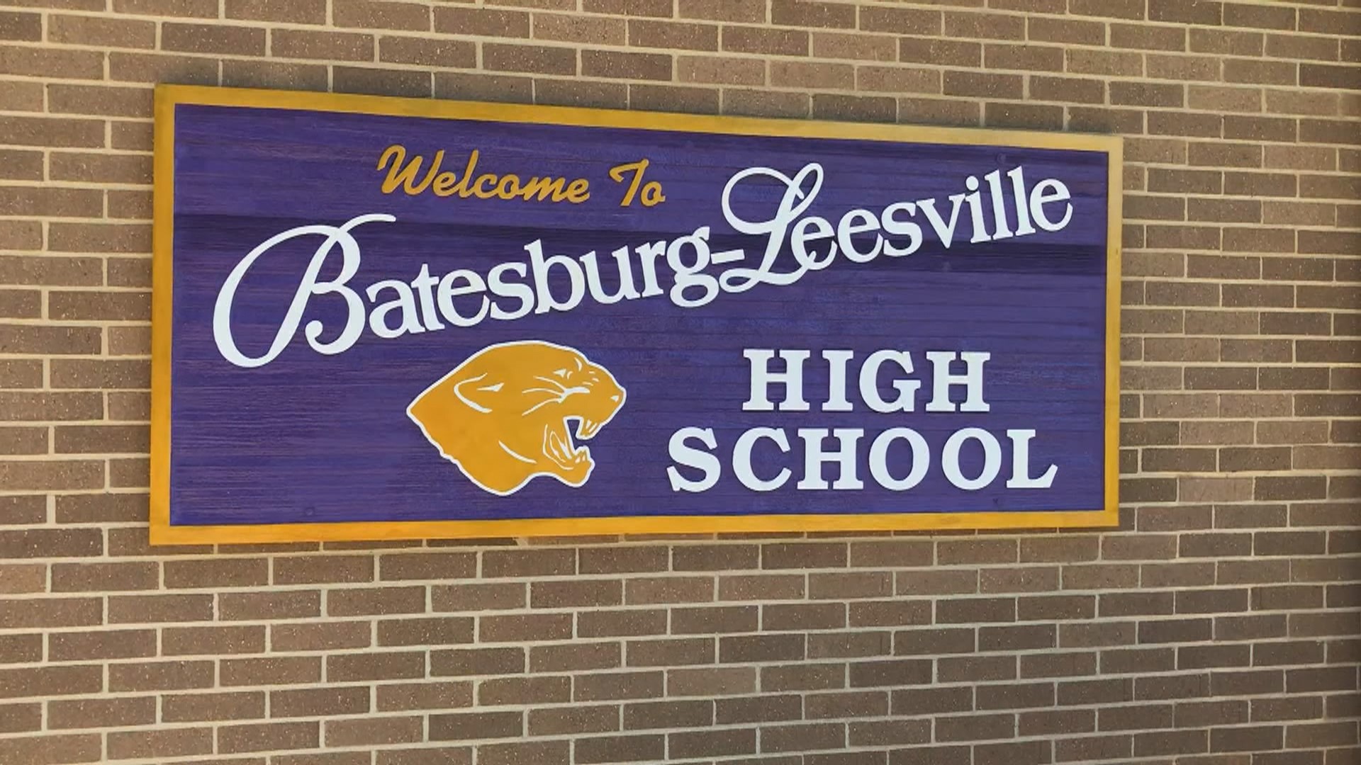 BatesburgLeesville HS to begin inperson class four days a week