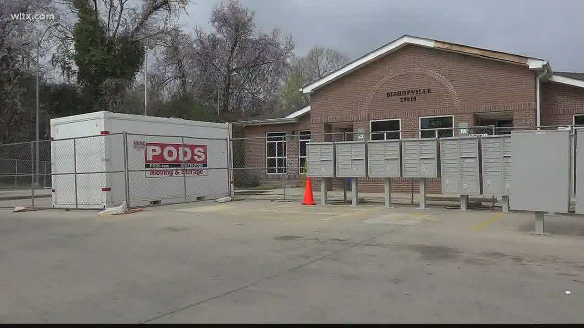 We're On Your Side tonight after one town has been without a post office building for over a year.	While a fire took out the building in January of 2017....some people in Lee County have had to get their mail out in the parking lot.