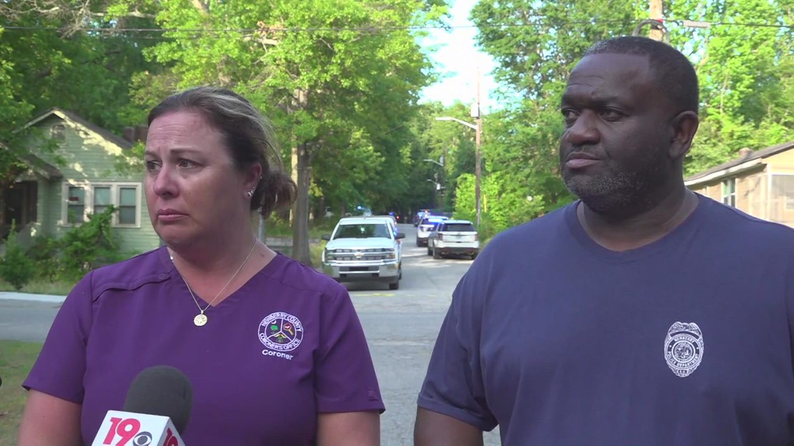 Newberry police chief, county coroner provide update on teens' deaths
