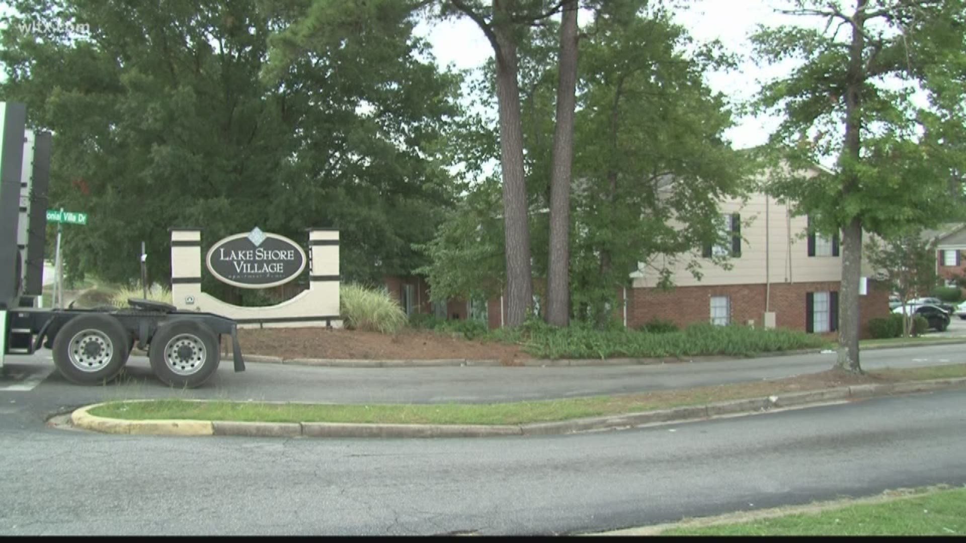 Gunshots rang out Saturday night at an apartment complex on Garners Ferry Road.