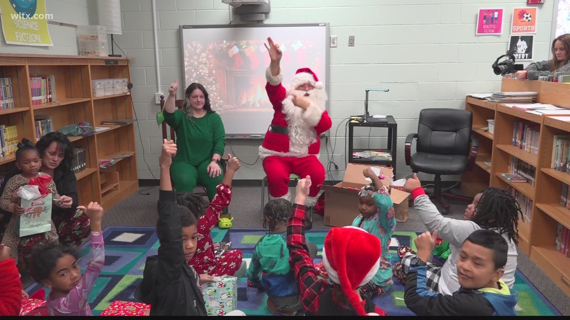Some deaf students at Brennan Elementary school got a chance to talk to Santa.