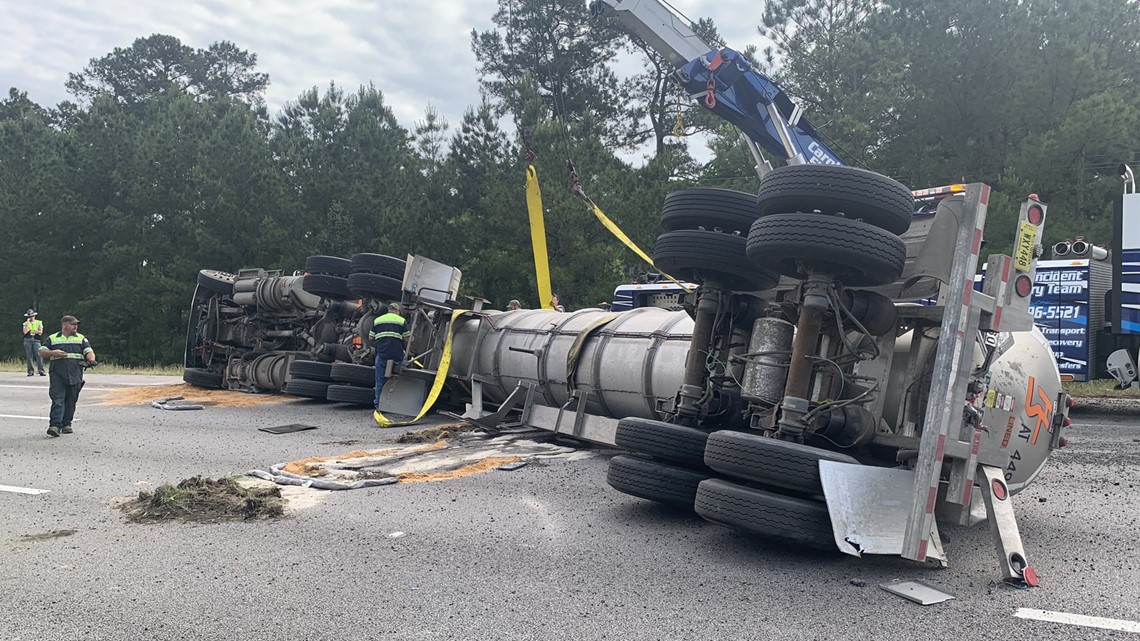 traffic alert: Accidents block all lanes of I-77 and part of I-26 - Vimarsana News