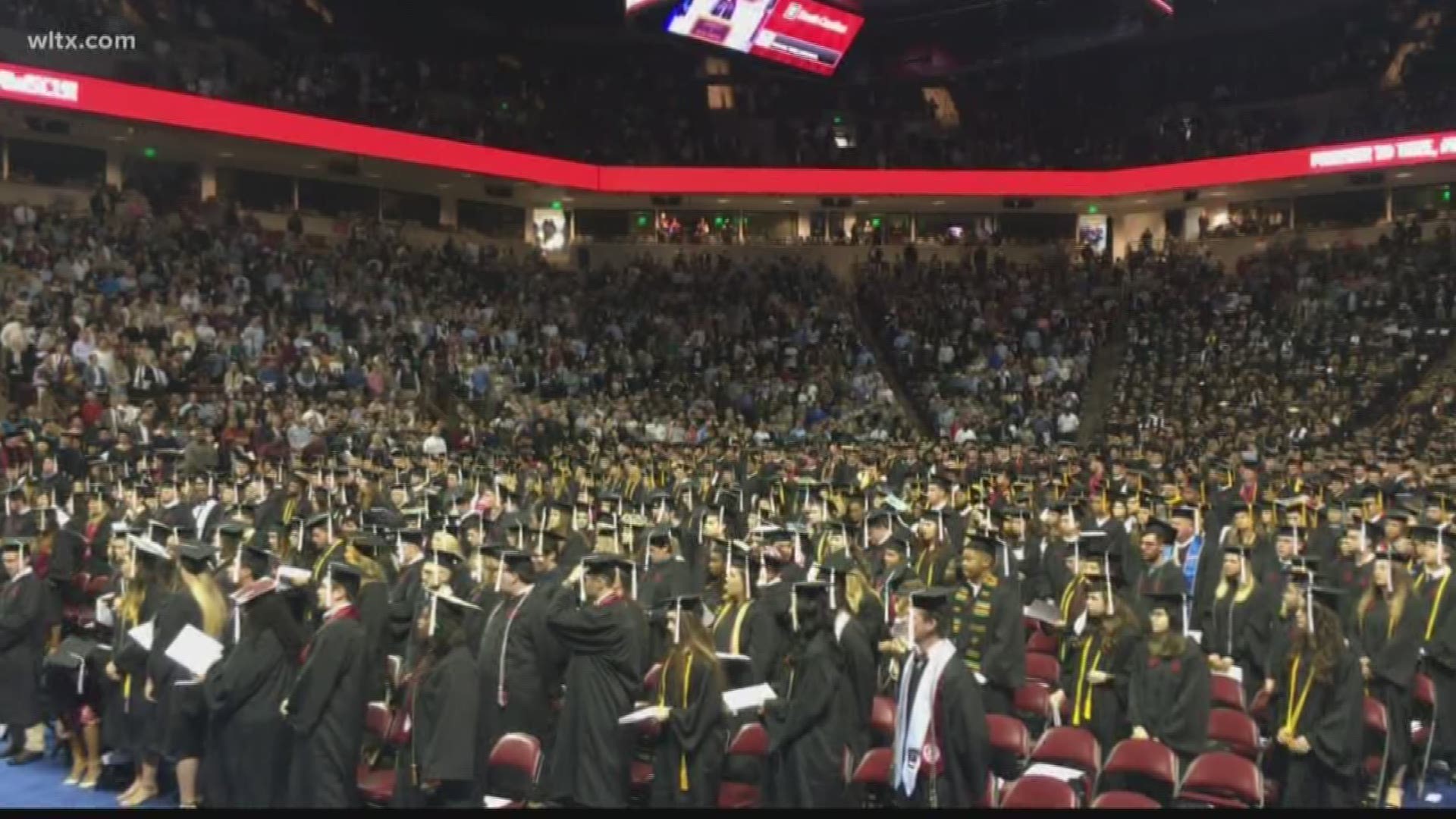 Hundreds cross the stage in USC's winter graduation