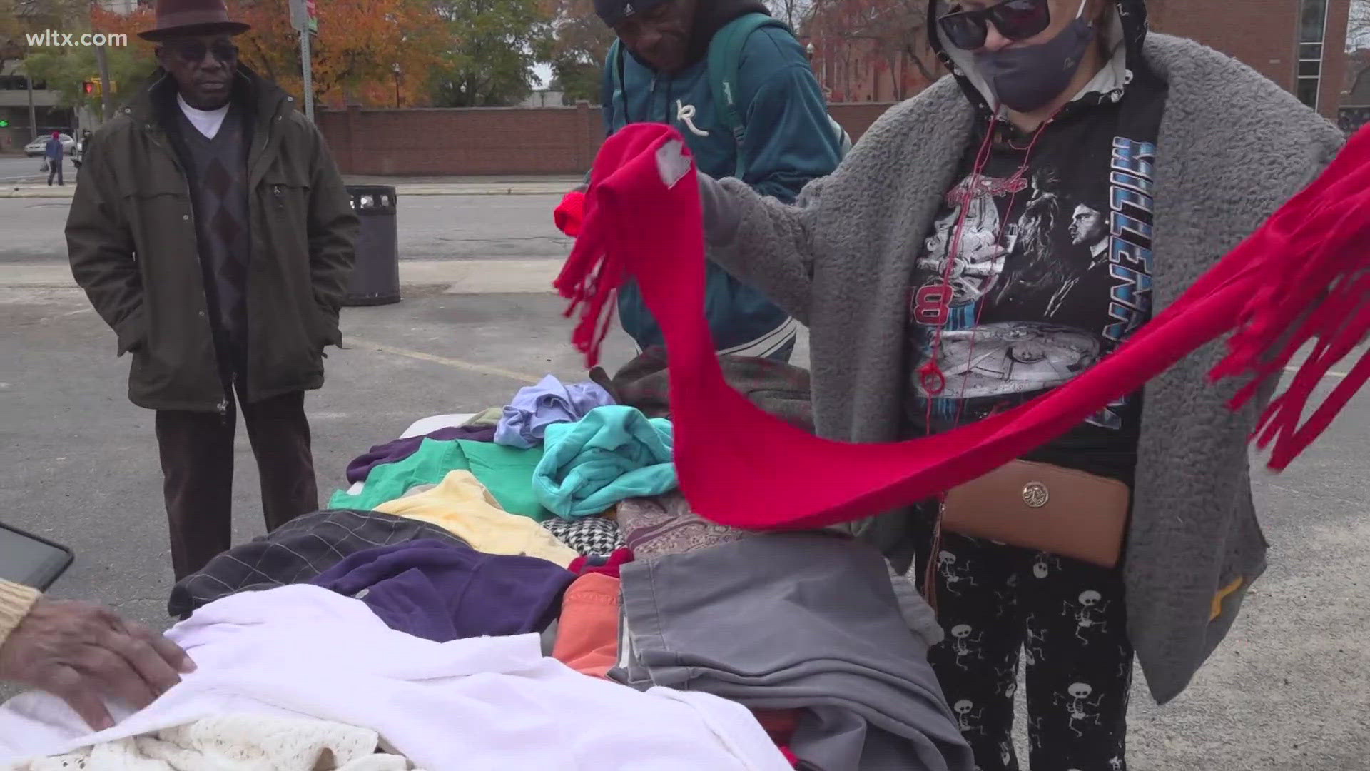 Lever Chapel AME hosts holiday clothing giveaway for the needy | wltx.com