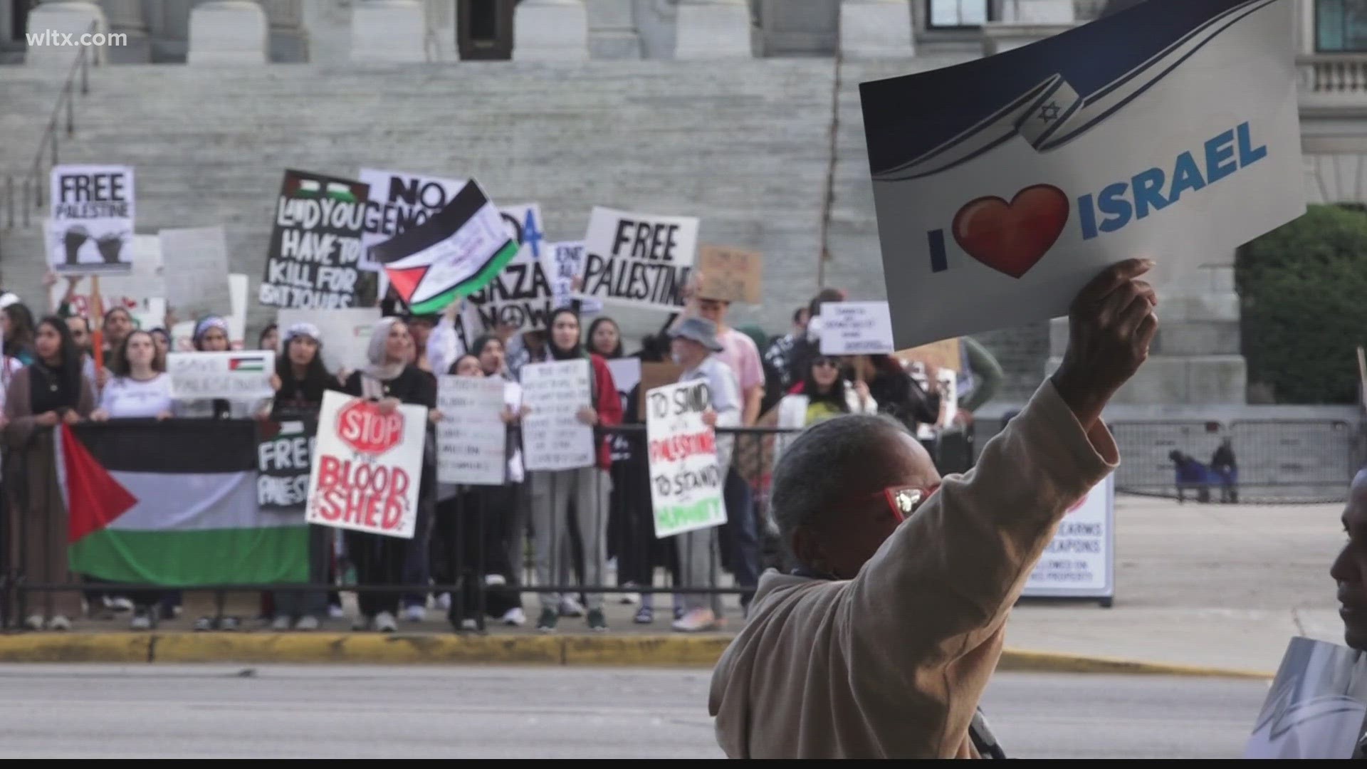 People supporting Israel, Palestine demonstrate at State House | wltx.com