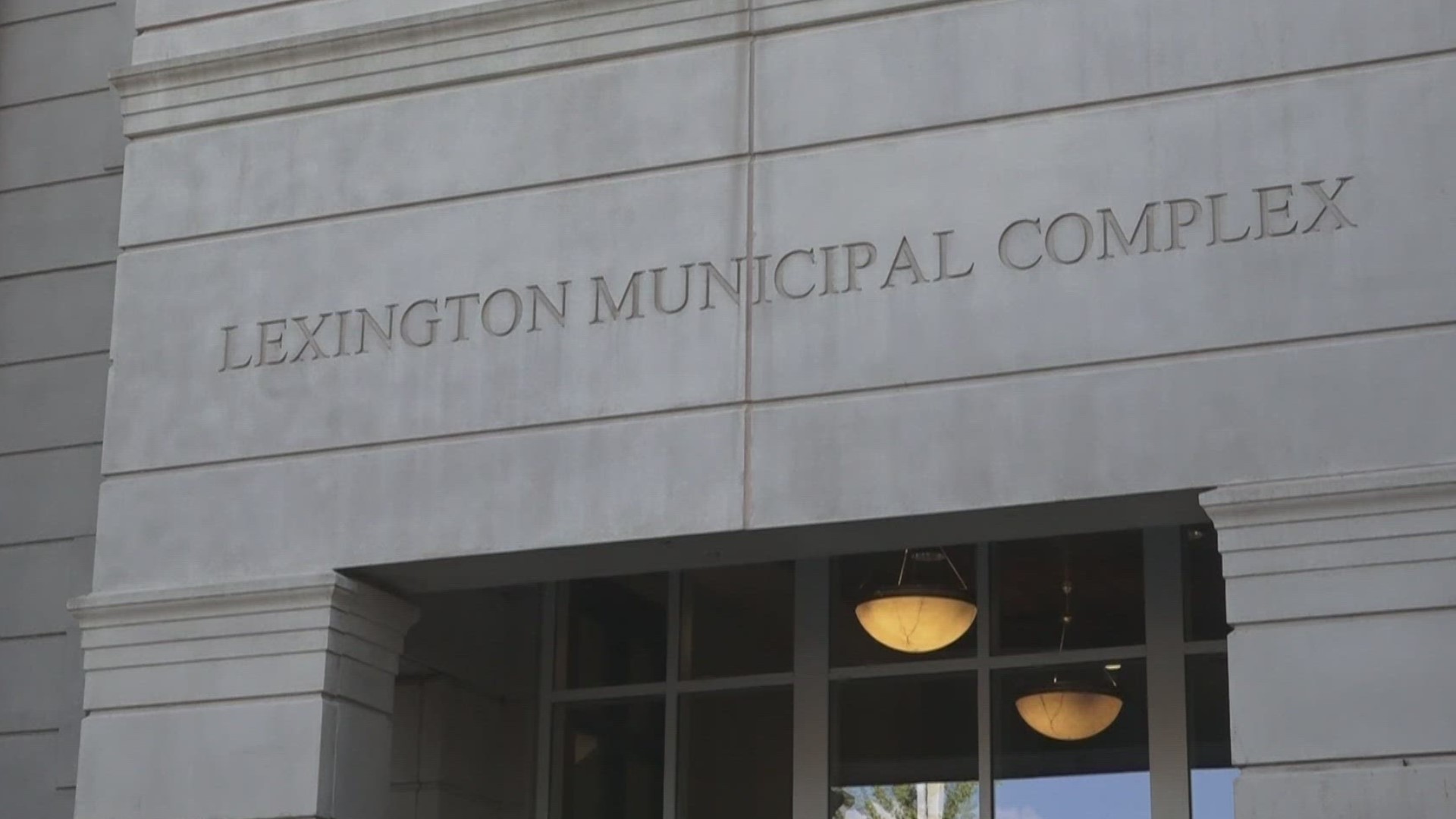 The Town of Lexington held a special called meeting Monday to talk about their future, starting with a new town administrator.