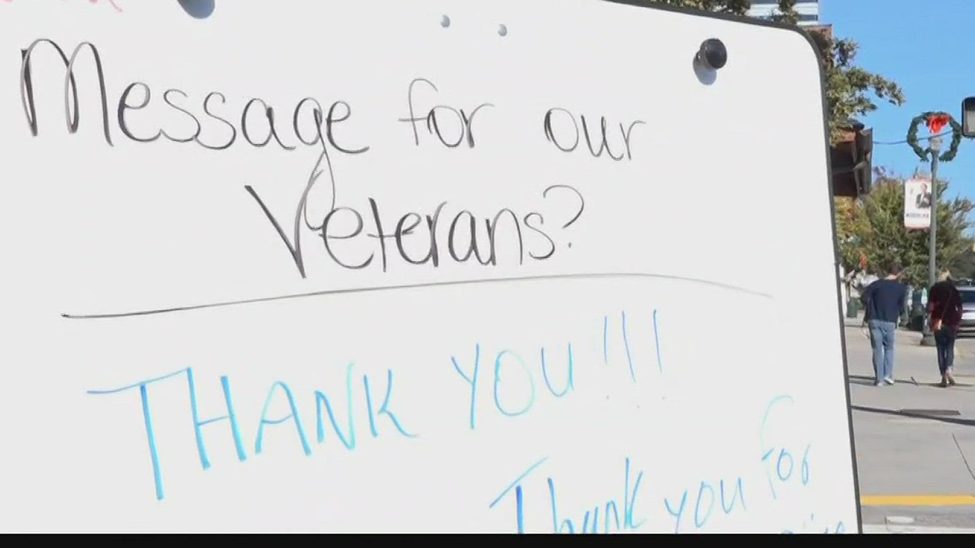 People in the Midlands took the time to stop and say 'Thank You' on Veterans Day.  News19's Lana Harris reports.
