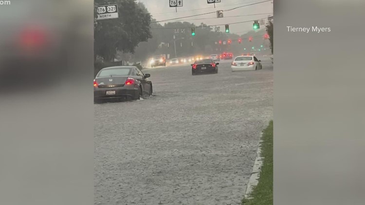 Flash flooding leading to road hazards in spots around Columbia