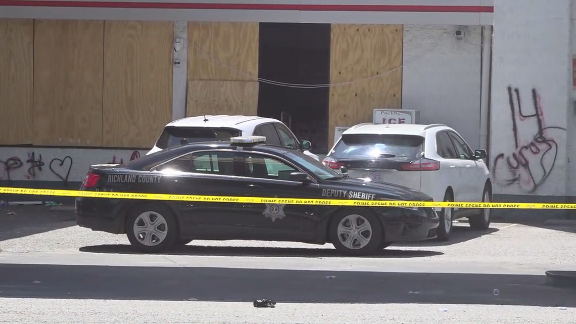 Parklane Road Shell gas station: Why were deputies there? - Vimarsana News