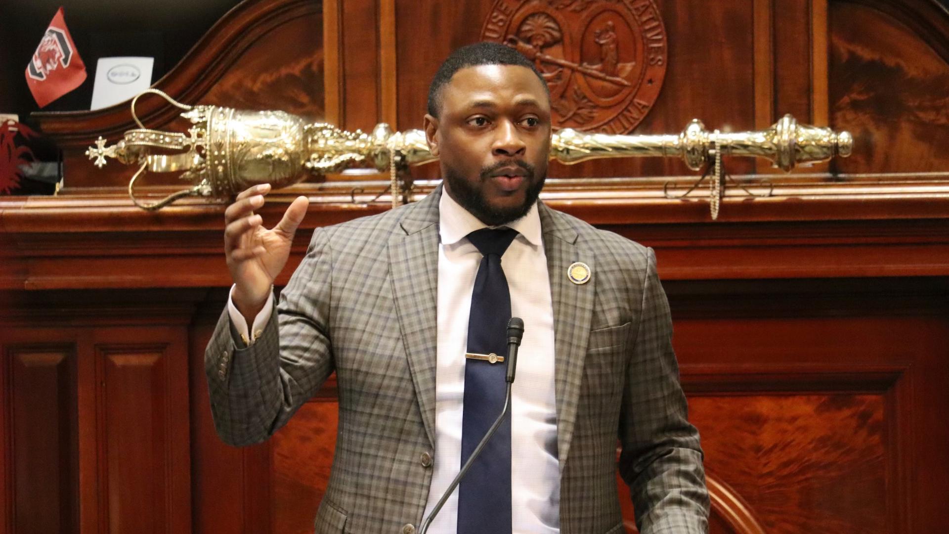 Former South Carolina lawmaker, attorney pleads guilty to taking money from clients