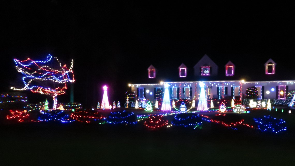 Lexington light show brings joy to the community | wltx.com