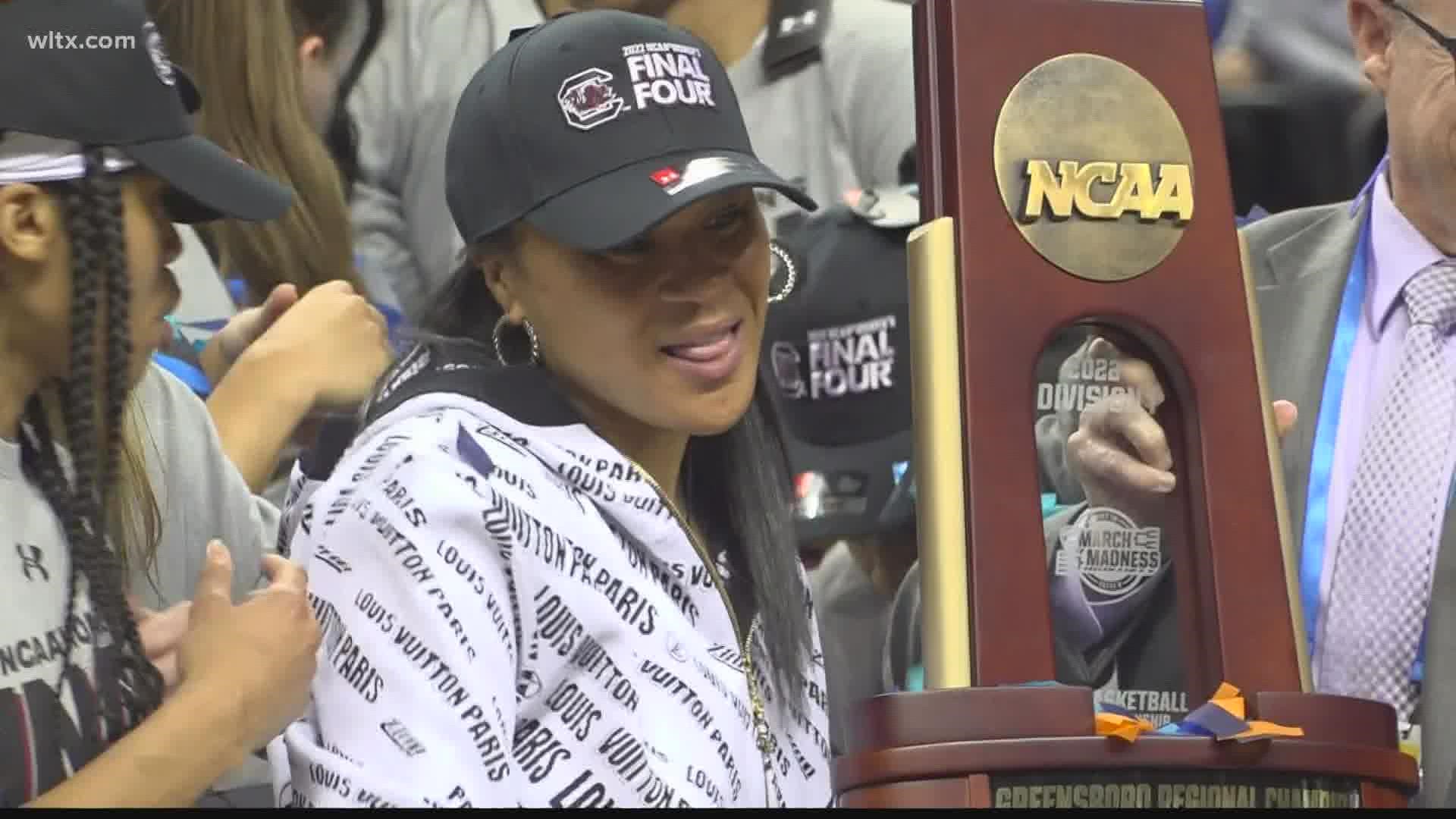 Dawn Staley inducted into Basketball Hall of Fame