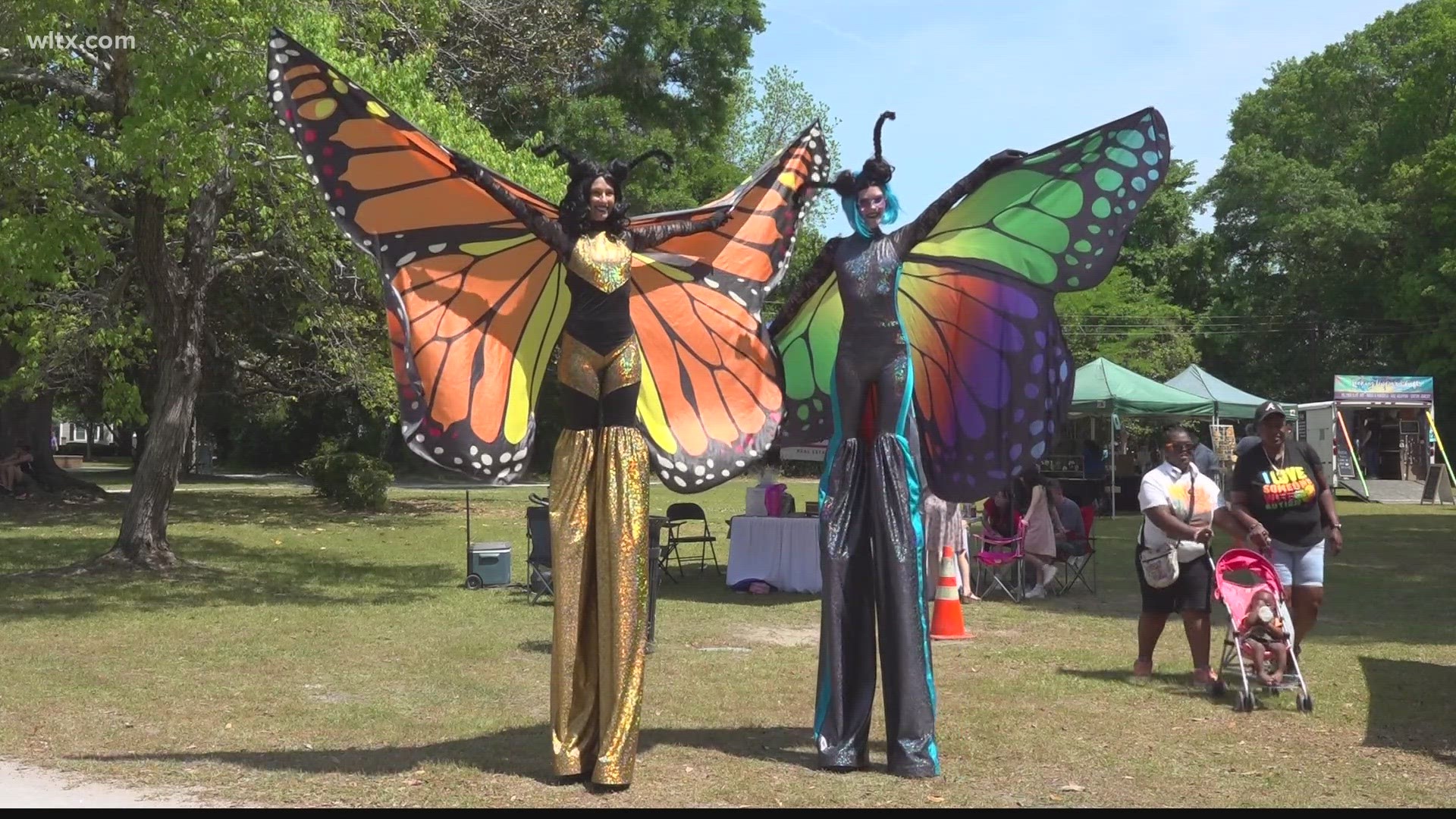 The annual event at Memorial Park raises money for the Heart of Sumter Neighborhood Association through vendor fees and beverage sales, while admission is free.