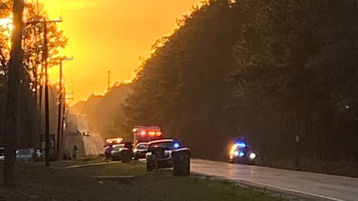 Old Leesburg Road closed due to suspicious package | wltx.com