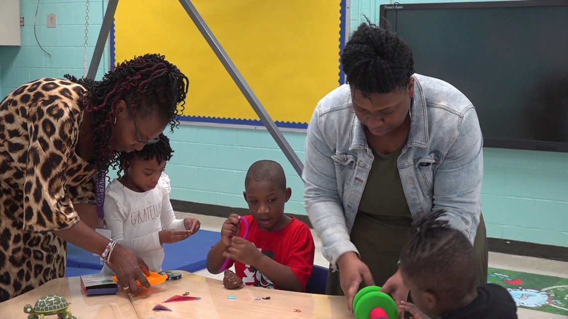 Sumter elementary school creates sensory room for students - Vimarsana News