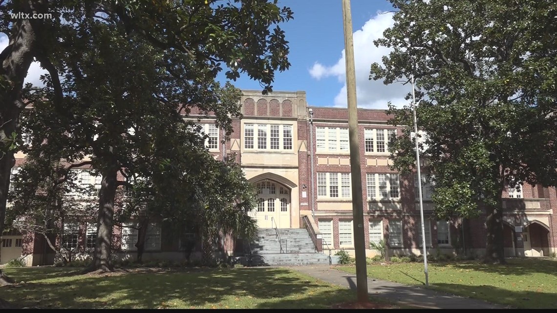 Wardlaw Apartments in Columbia sold, residents searching for new homes