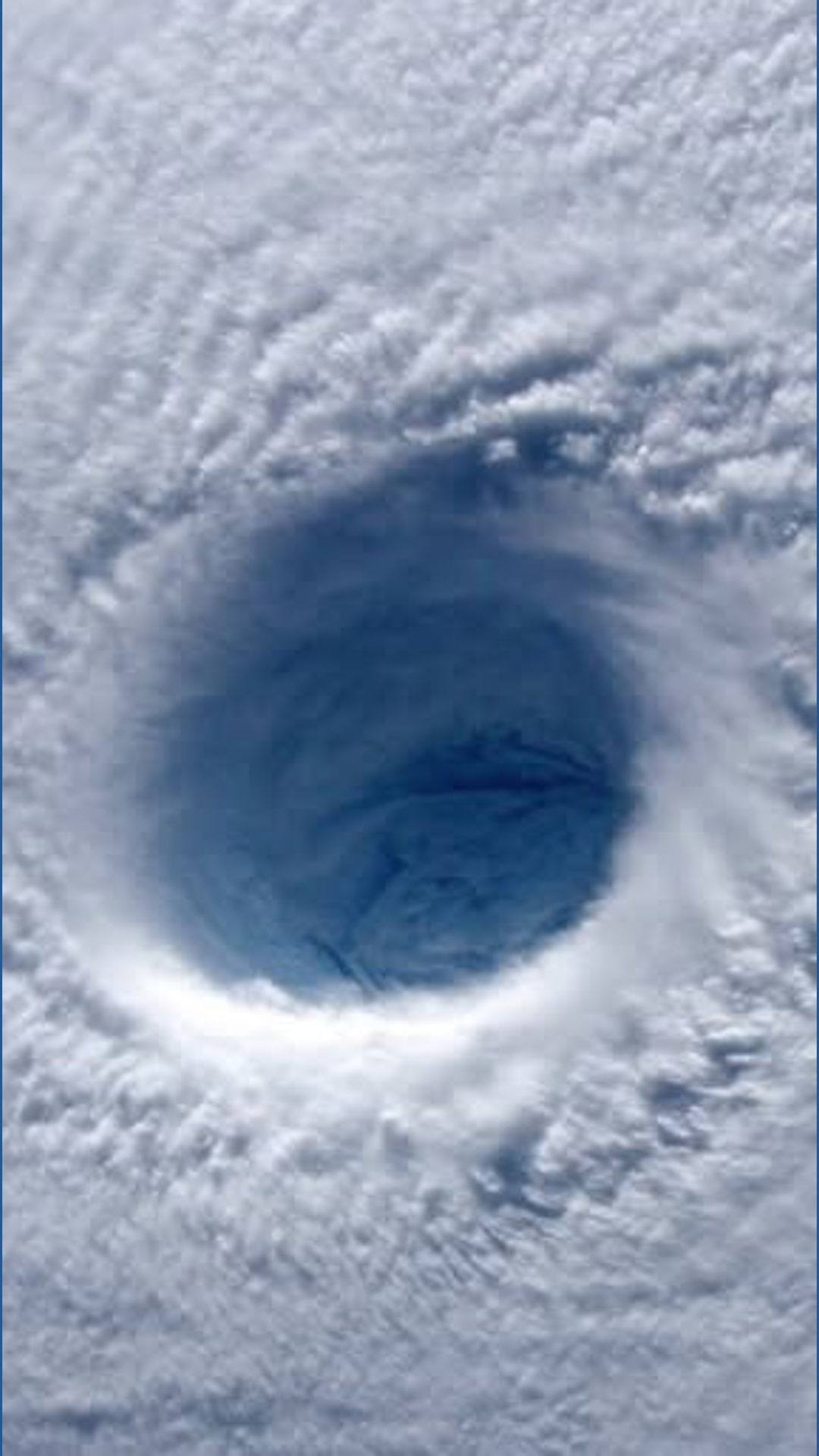 What's behind Hurricane Erin's wild trajectory? | wltx.com