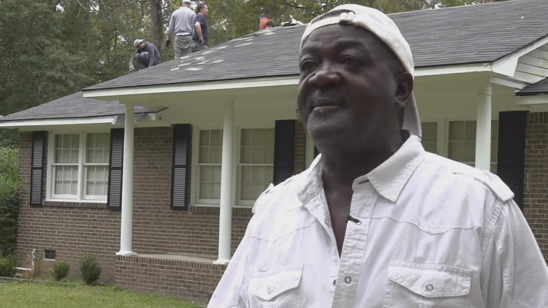 This weekend, Home Works and Youth Corps teamed up to fix up three Columbia houses for homeowners in need.