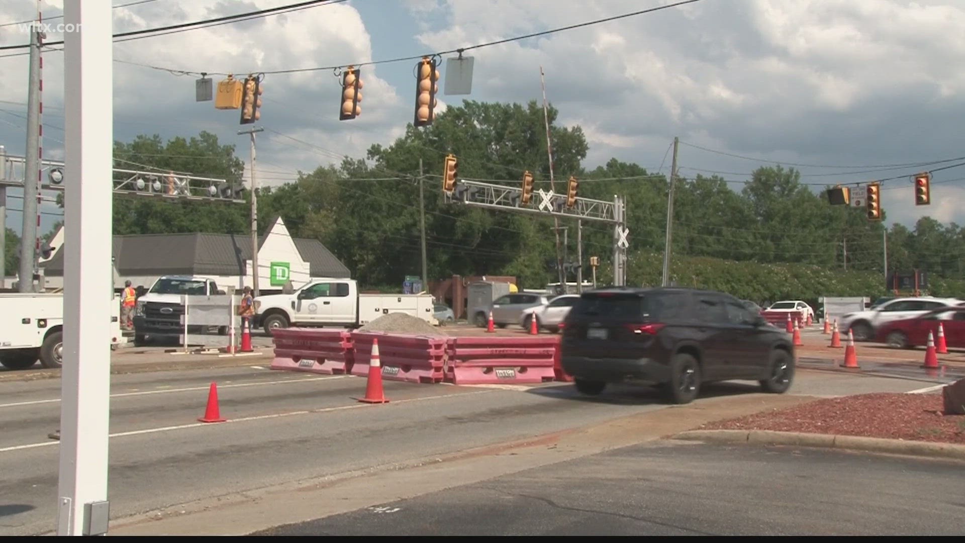 Crews will repair a water main break at St. Andrews Road and Lake Murray Boulevard in Irmo.