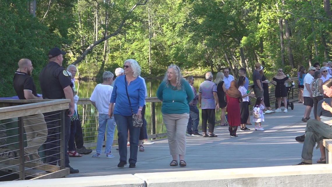 Gills Creek Memorial Park opens in Forest Acres | wltx.com