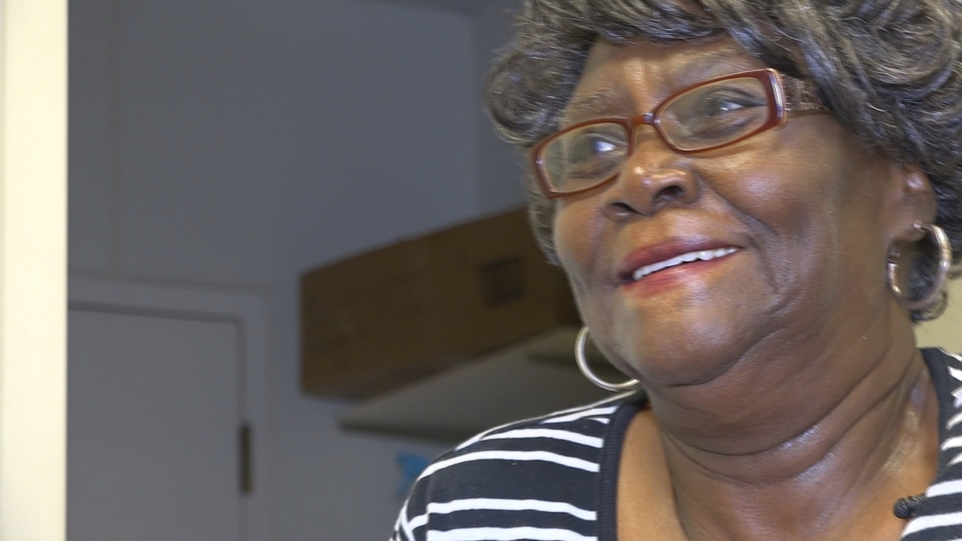 Geraldine Singleton has been making free Thanksgiving and Christmas meals for nearly 40 years. Now, she's preparing a feast for New Year's.