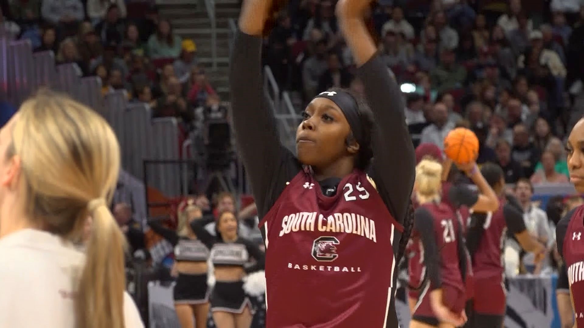 The undefeated South Carolina Gamecocks take on the Iowa Hawkeyes in the women's national title game. #MarchMadness