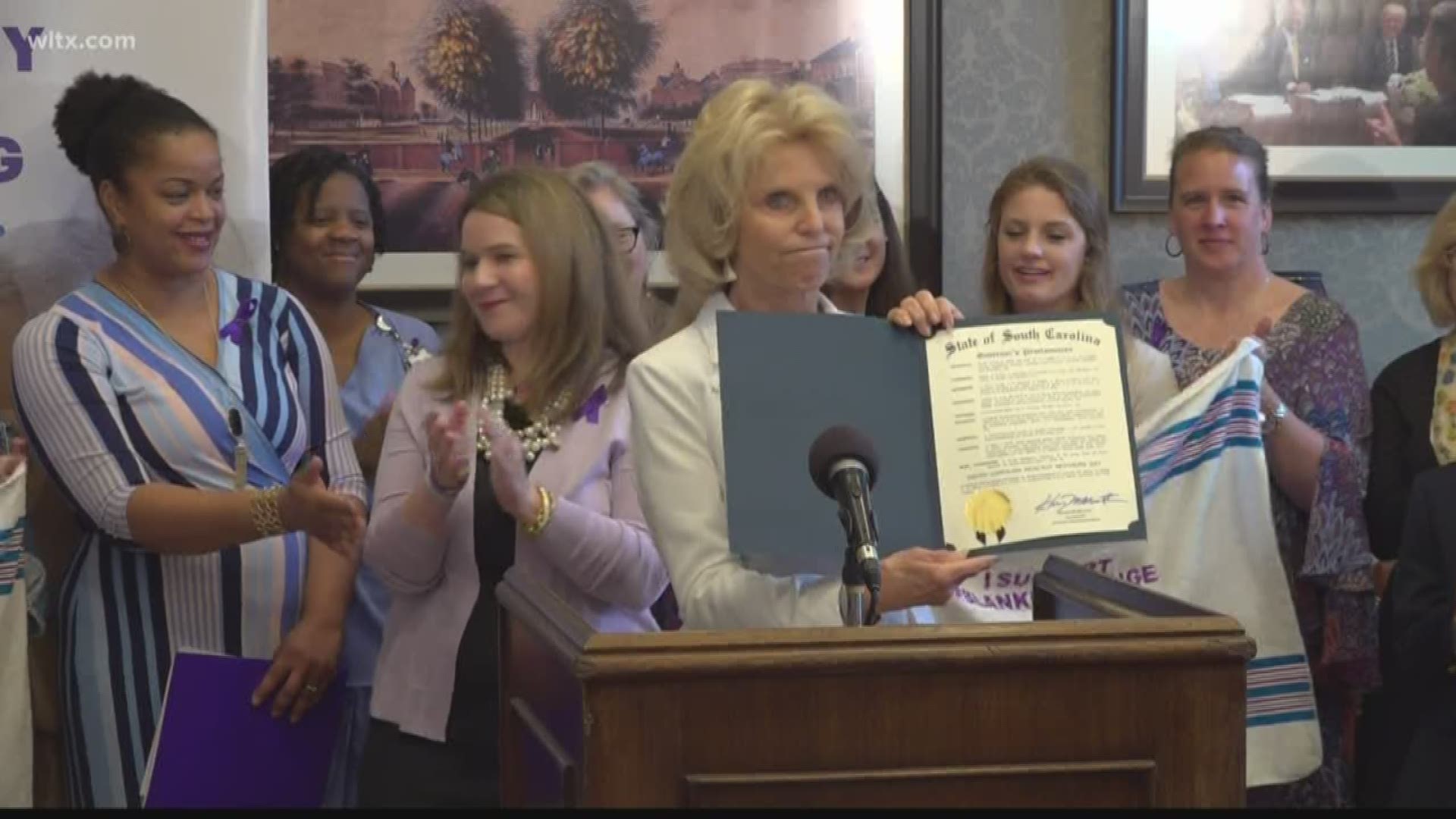 Volunteers and advocates from the March of Dimes organization came out to the Statehouse where Gov. Henry McMaster and his wife Peggy adopted May 1 as "South Carolina Healthy Mother’s Day."