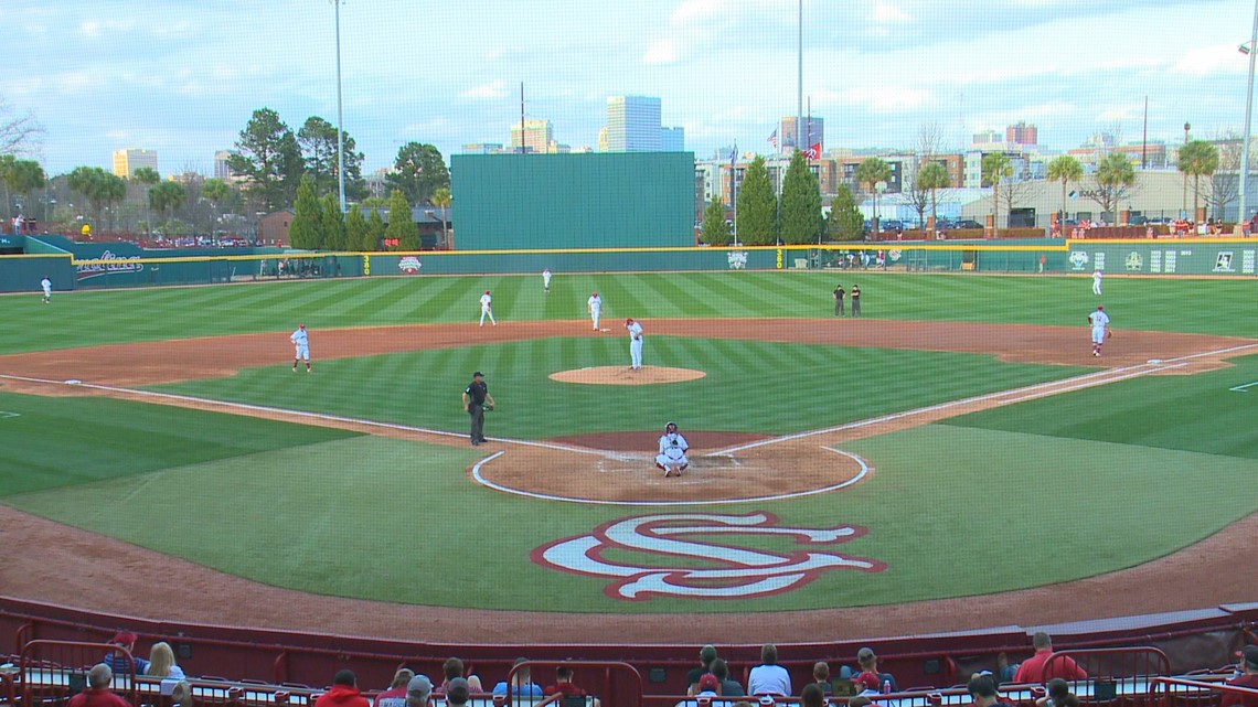 South Carolina defeats Winthrop 71