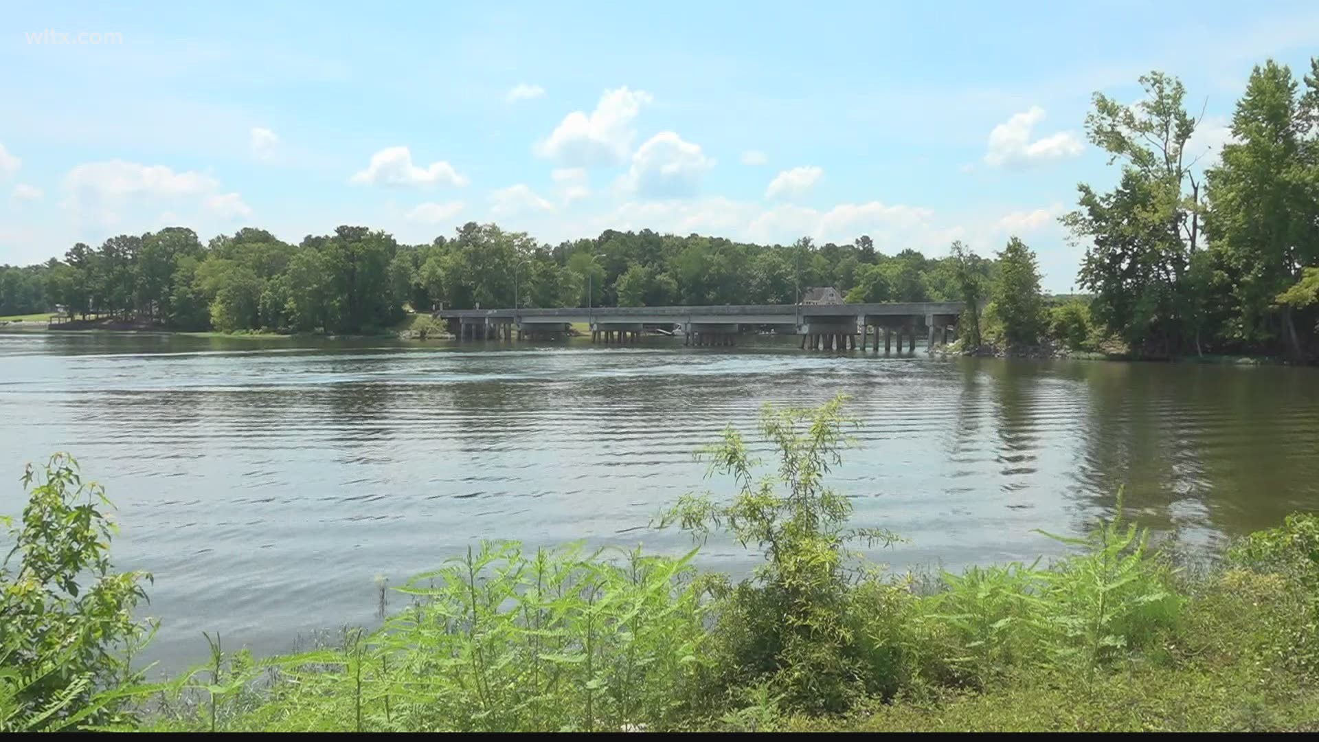 Four people fled the scene after July 4 collision on Lake Wateree in Fairfield County