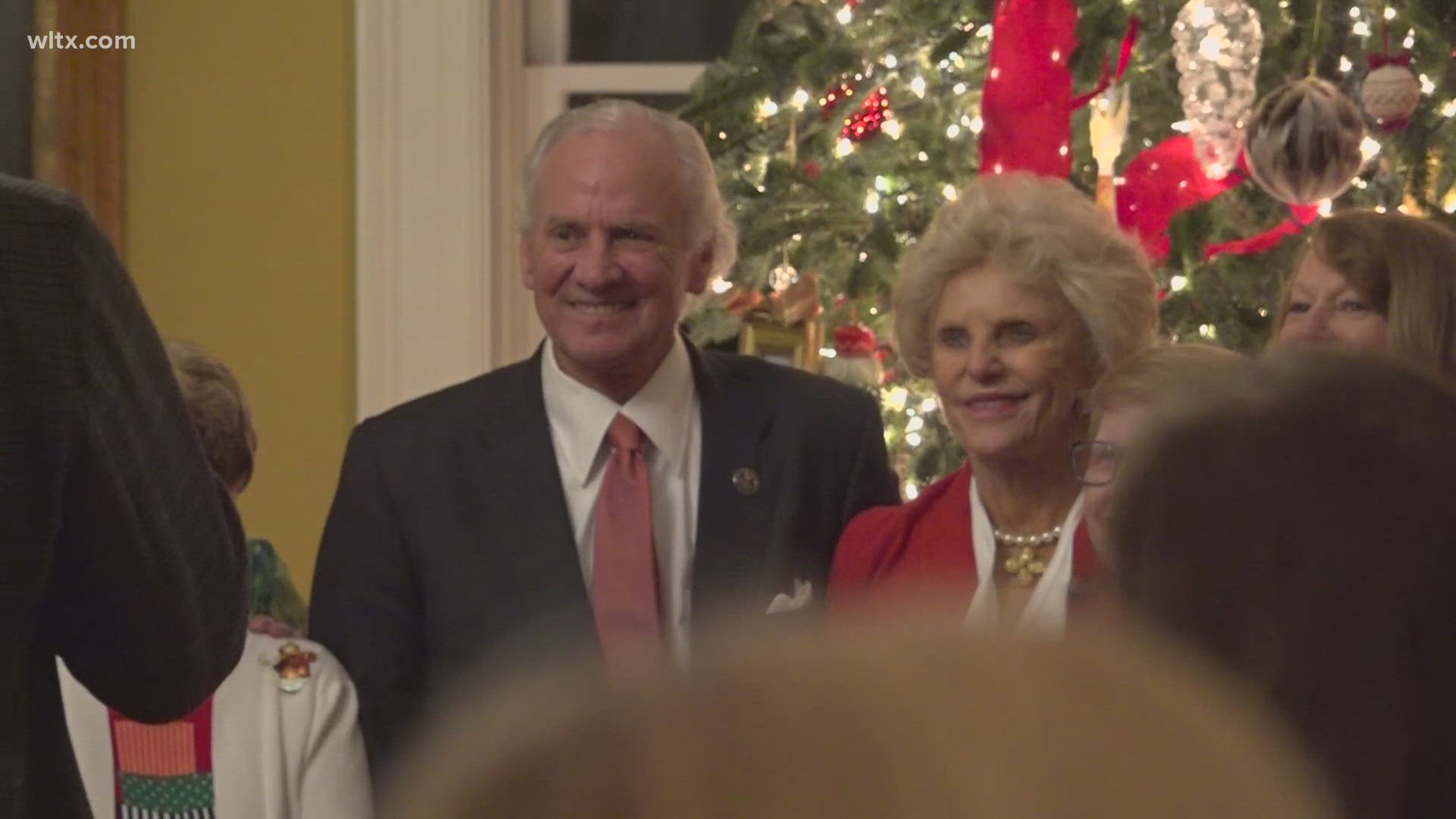 The Governor's Mansion is decked out for the holidays and Wreaths Across America made a visit.