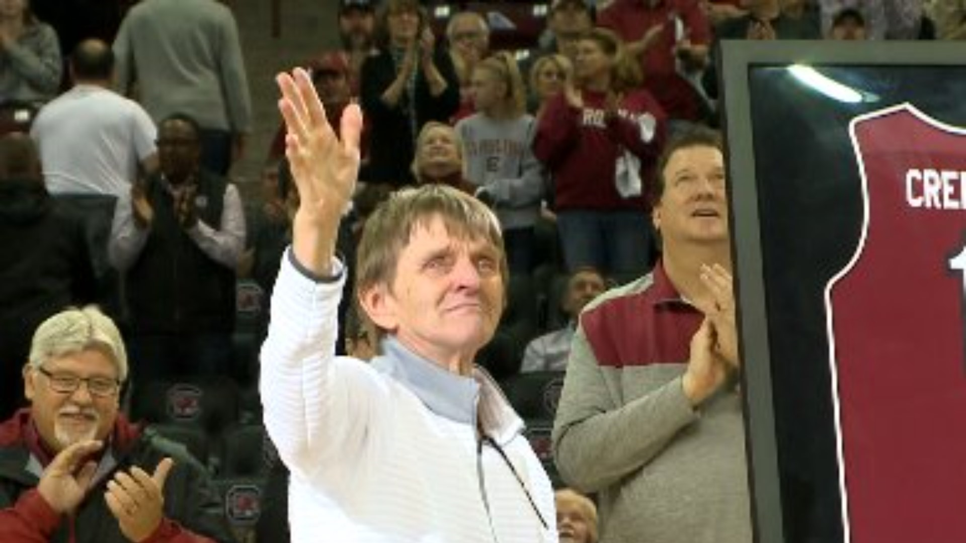 He served as an equipment manager for 40 years in USC Athletics and now Mac Credille is officially recognized as a South Carolina Basketball legend.