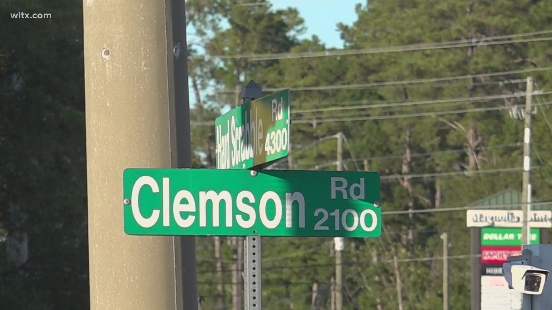 The lane closure will assist with utility relocation beginning October 21. This closure is expected to last until December.