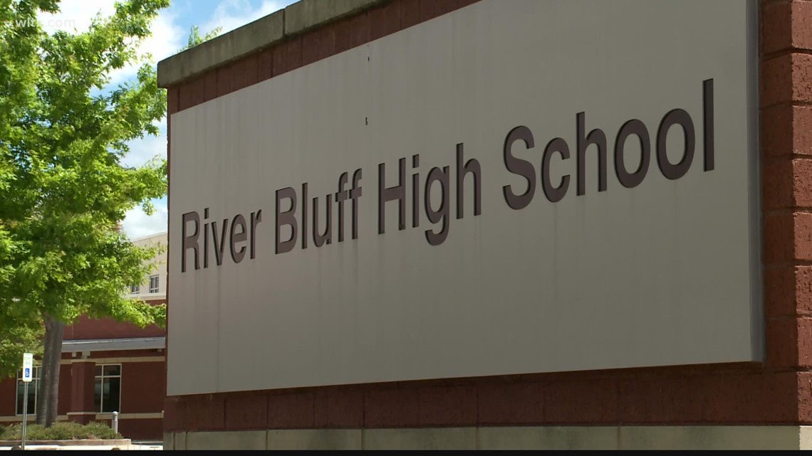 River Bluff High School shifts to e-learning due to COVID surge among staff