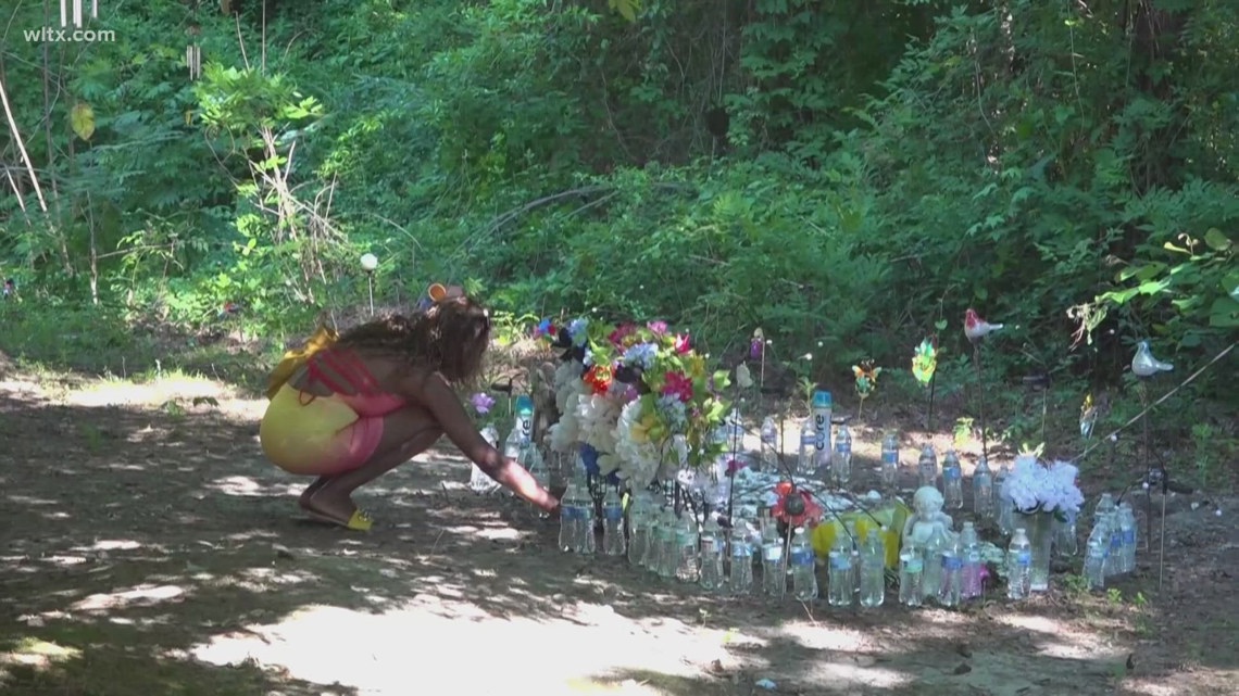 Memorial held for 14-year-old killed by convivence store owner
