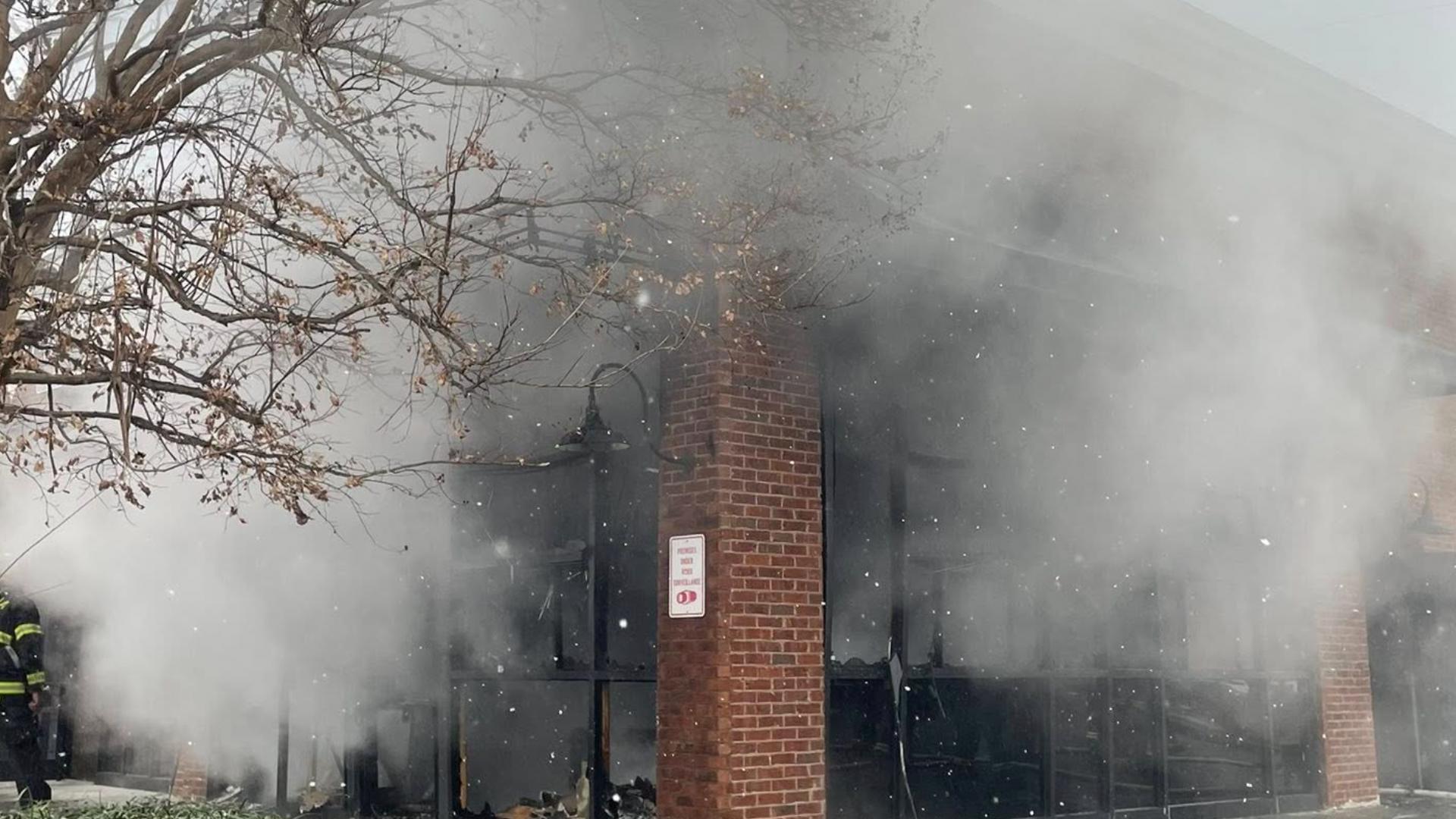 Two-alarm fire heavily damages Forest Acres hibachi restaurant | wltx.com